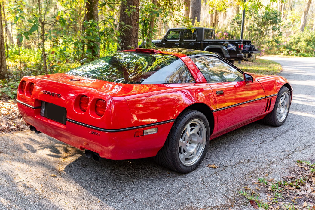 chevrolet corvette