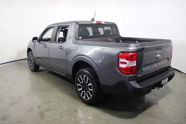 2023 ford maverick lariat
