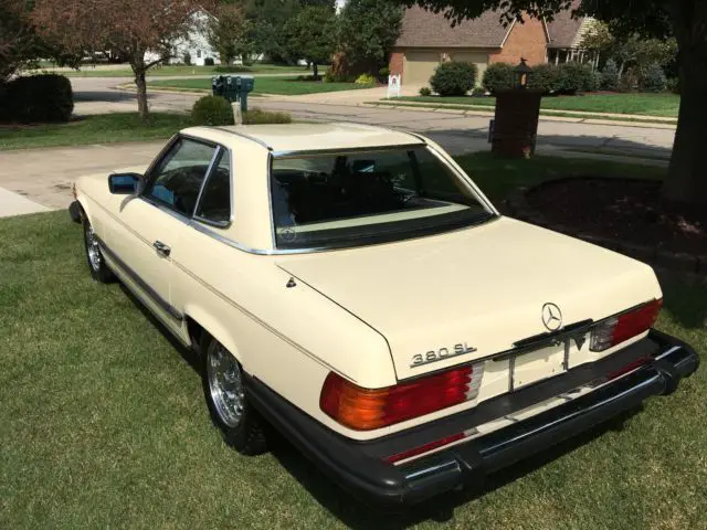 1981 mercedes-benz 380sl convertible / hard and soft top