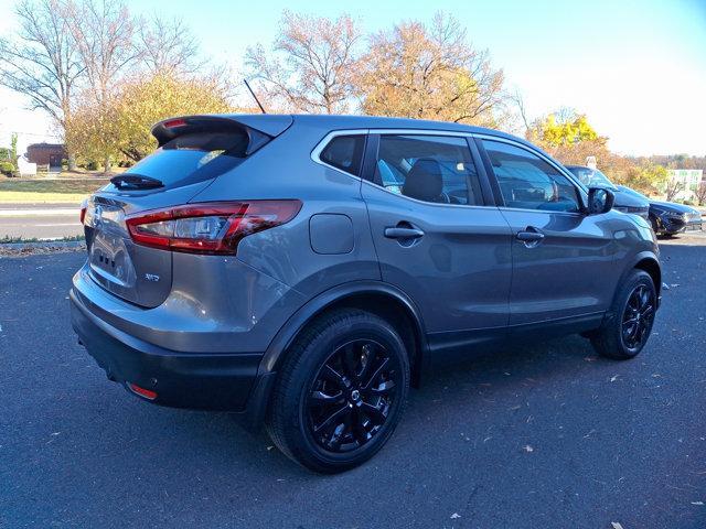 2021 nissan rogue sport s