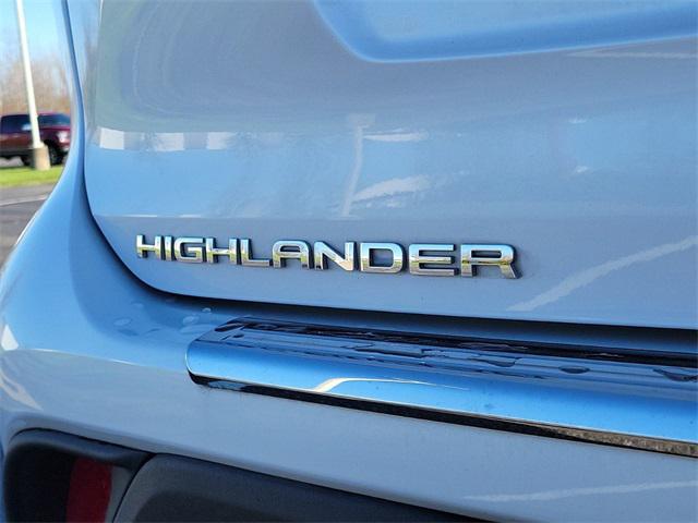 2022 toyota highlander xle