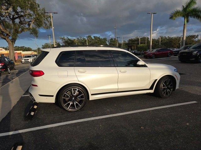 2022 bmw x7 xdrive40i