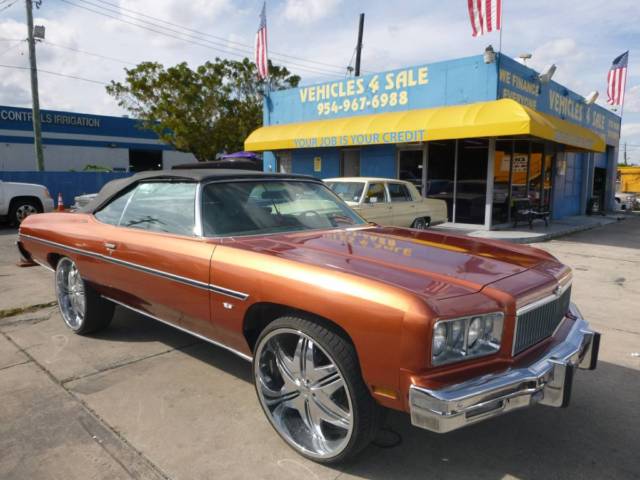 1975' chevy caprice convertible,power top with glass,74,021 miles,clean title,ac