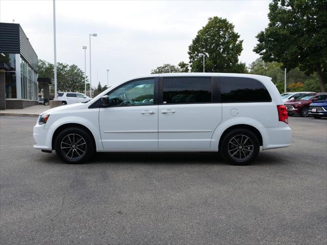 2015 dodge grand caravan avp/se