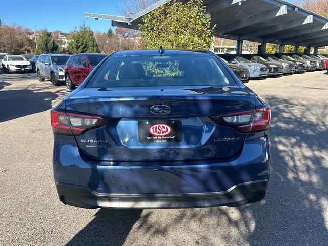 2022 subaru legacy premium
