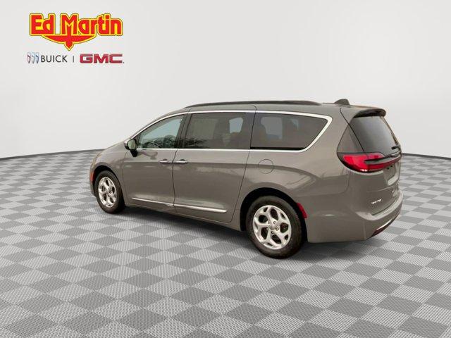 2023 chrysler pacifica limited