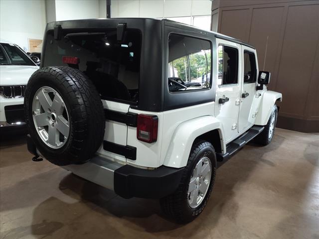 2012 jeep wrangler unlimited sahara