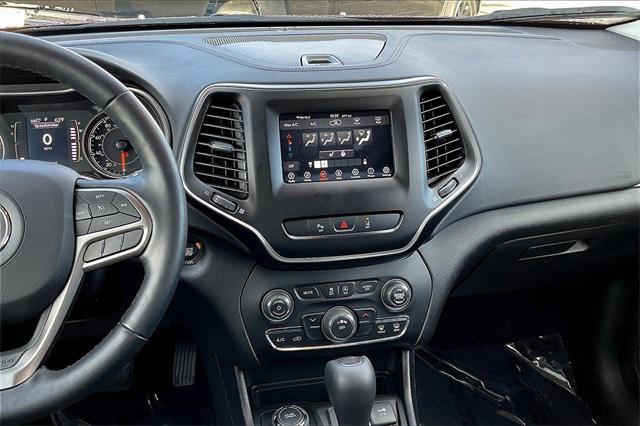 2021 jeep cherokee latitude plus