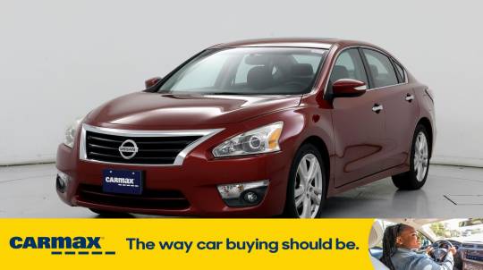 2015 Nissan