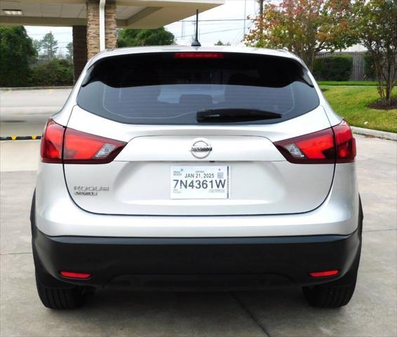 2017 nissan rogue sport s