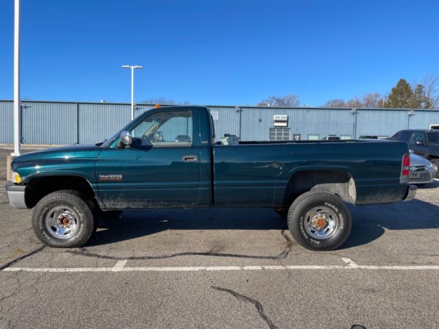 1994 dodge ram 2500 5.9 cummins 4x4 5 spd manuel trans