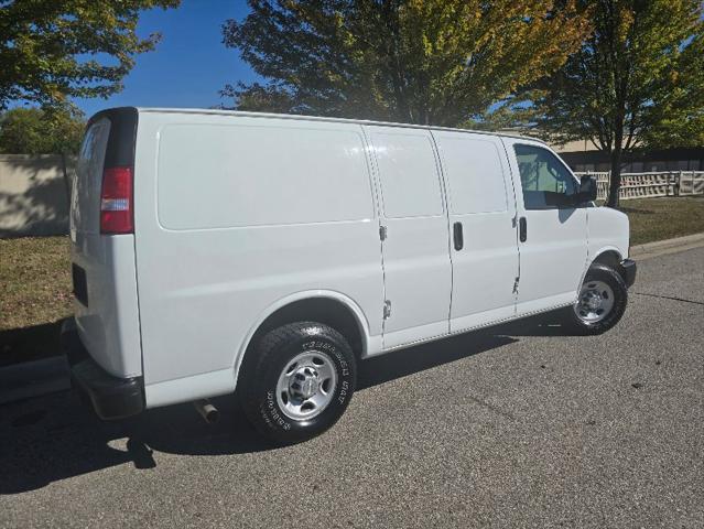 2019 chevrolet express 2500 work van