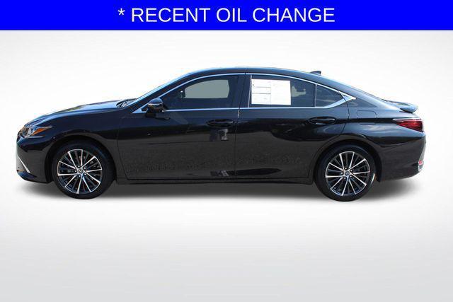 2023 lexus es 300h base