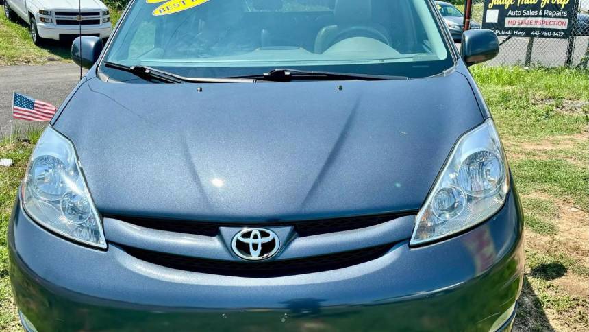 2010 toyota sienna xle