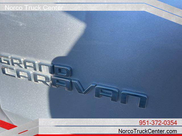 2014 dodge grand caravan avp/se