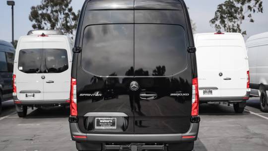 2024 Mercedes-Benz Sprinter