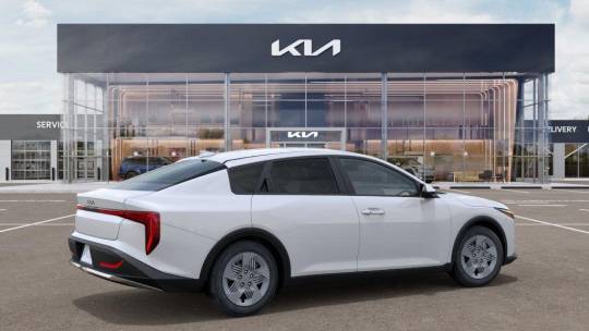 2025 Kia K4