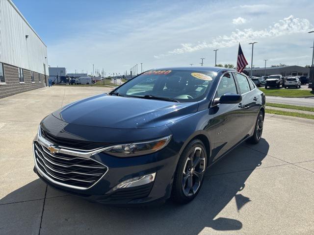 2022 chevrolet malibu fwd lt