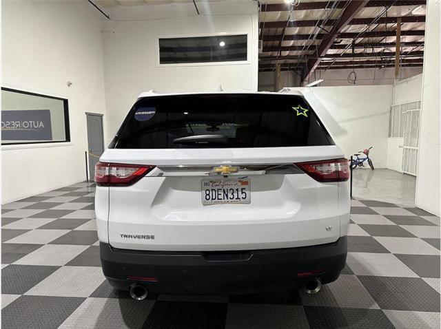 2018 chevrolet traverse lt cloth