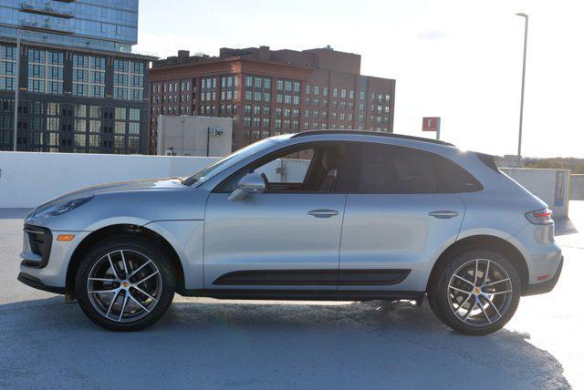 2024 porsche macan base