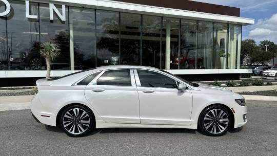 2020 Lincoln MKZ