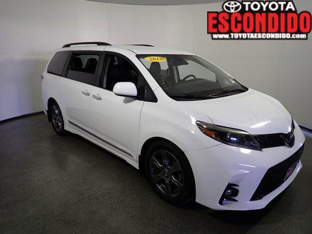 2018 toyota sienna se