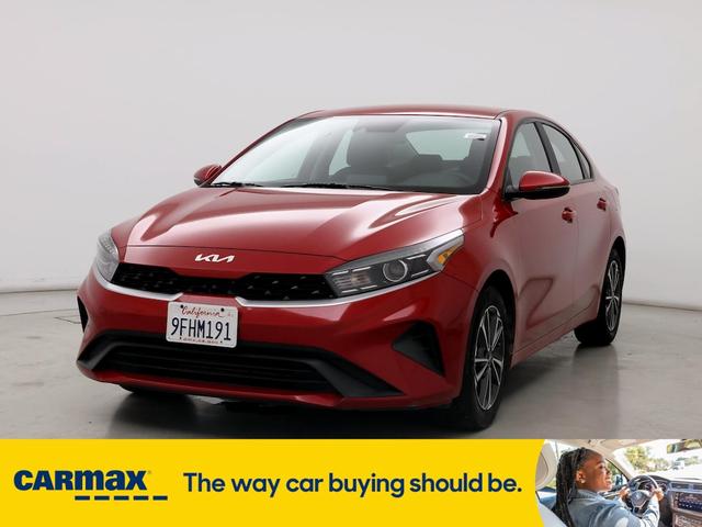 2023 kia forte lx