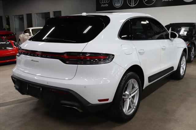 2023 porsche macan base
