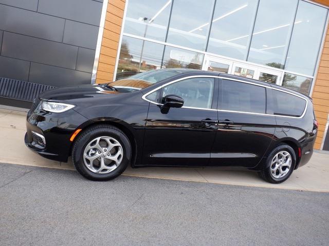 2024 chrysler pacifica limited