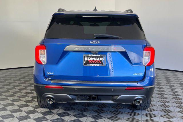 2021 ford explorer xlt