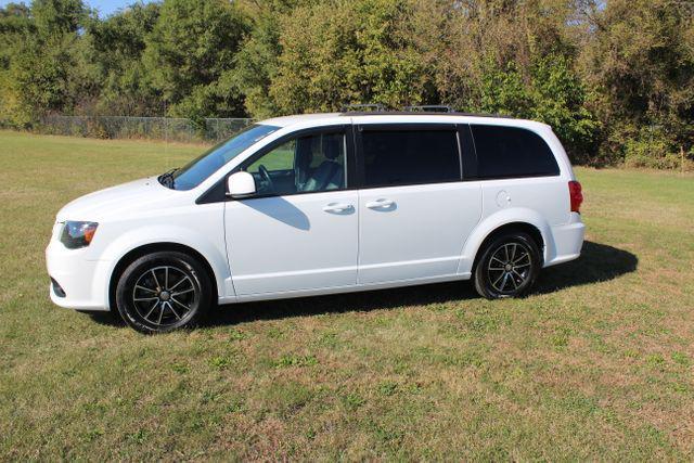 2018 dodge grand caravan gt
