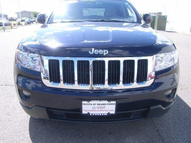 2011 jeep grand cherokee 4dr 4x4 laredo laredo for sale in grand forks, north dakota