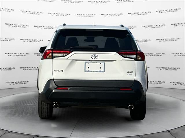 2022 toyota rav4 xle