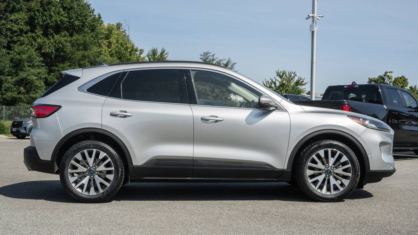 2020 ford escape hybrid titanium