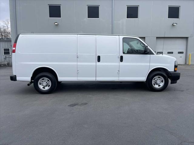 2018 chevrolet express 3500 work van