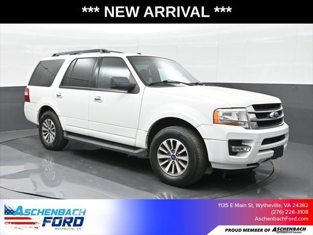 2017 ford expedition xlt