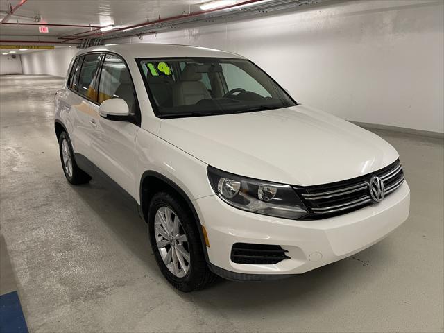 2014 volkswagen tiguan auto se