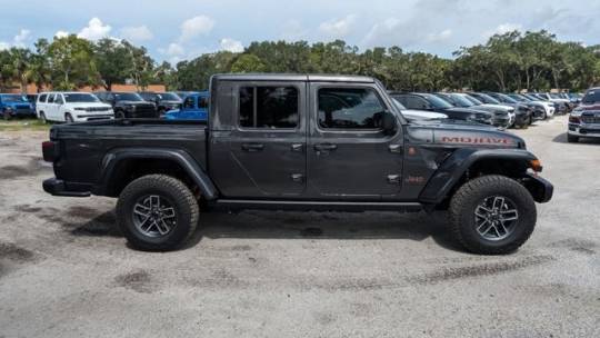 2024 Jeep Gladiator