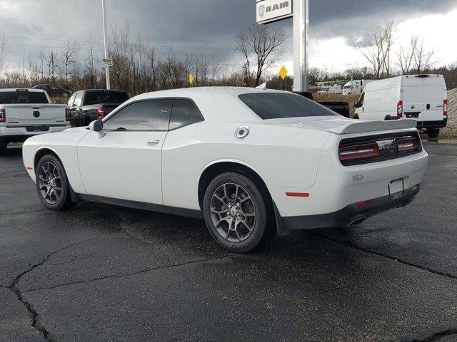 2018 dodge challenger gt