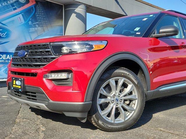 2021 ford explorer xlt