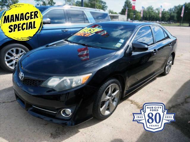 2014 toyota camry se