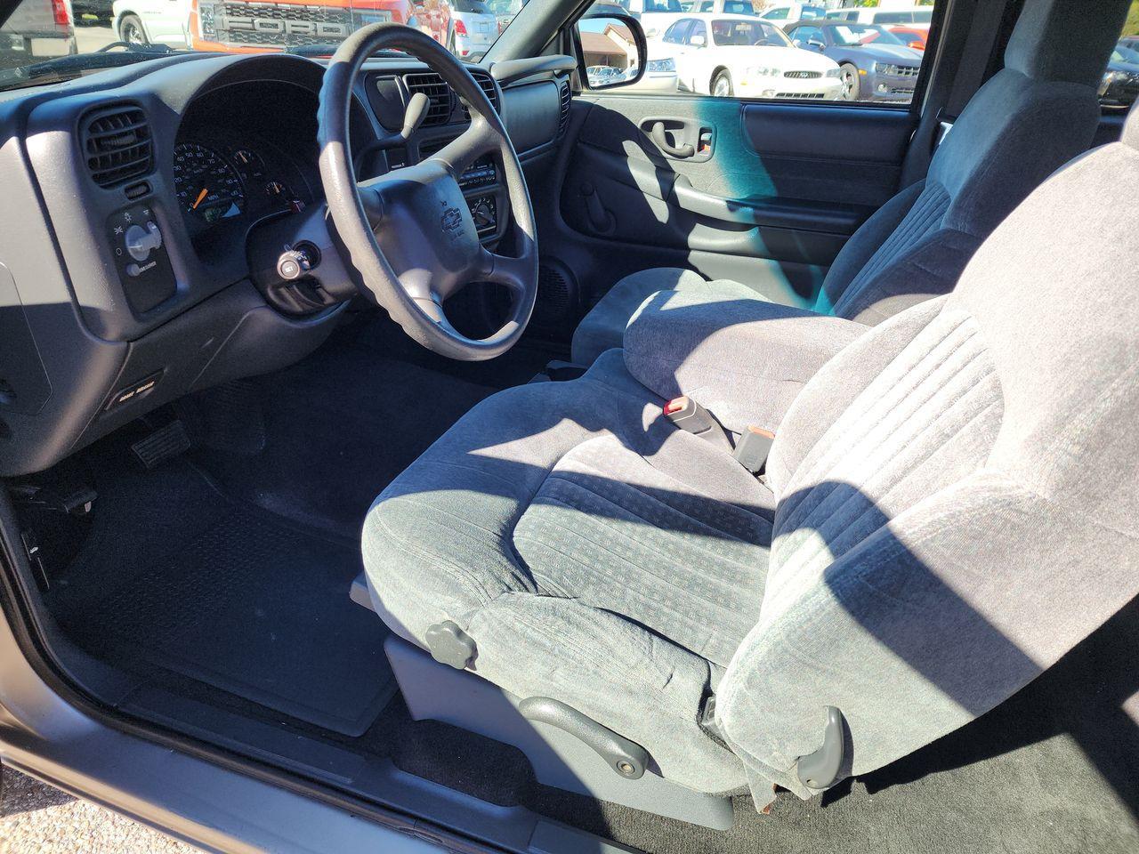 2000 chevrolet s10