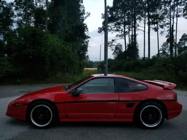1988 pontiac fiero gt v6 automatic excellent shape glass roof alloy wheels