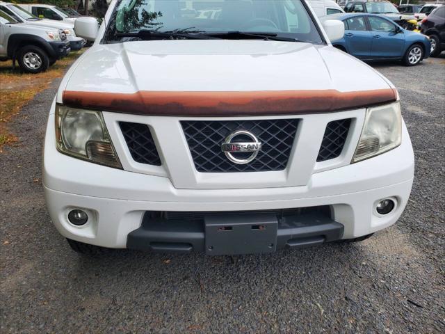 2011 nissan frontier pro-4x