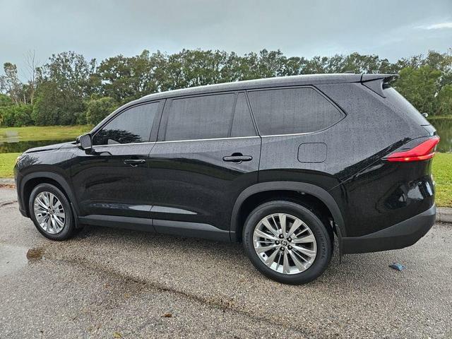 2024 toyota grand highlander