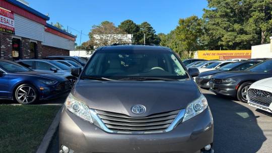 2012 Toyota Sienna