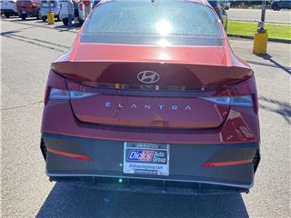 2025 Hyundai Elantra se
