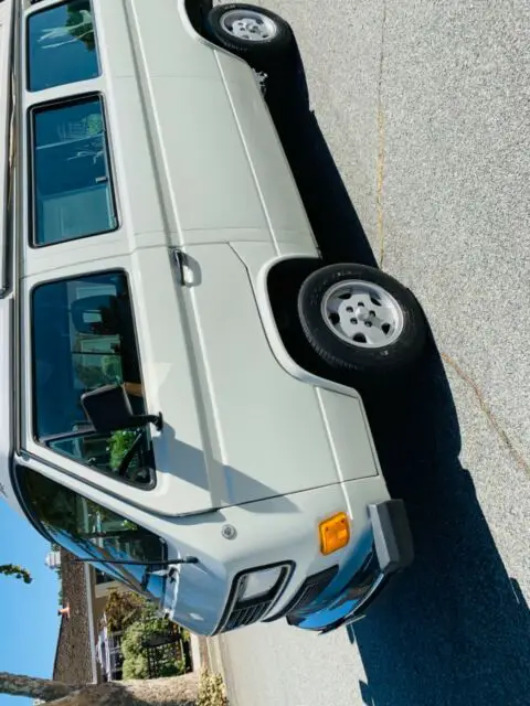 1986 volkswagen westfalia, artic white, original paint, rebuilt engine, no rust