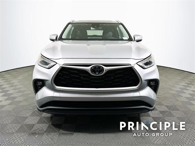 2023 toyota highlander xle