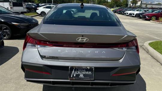 2024 Hyundai Elantra